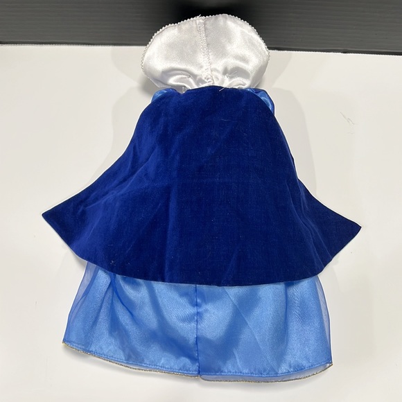 Disney Brass Key Porcelain Snow White Doll - Picture 8 of 12